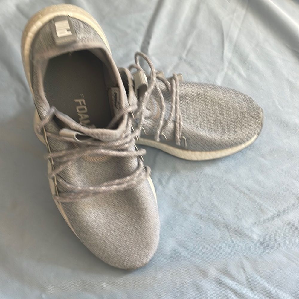 Puma slips with memory foam light gray size 8 1/2 women’s